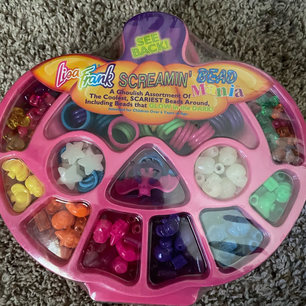Lisa Frank Screamin’ Bead Mania- RARE PINK 💕